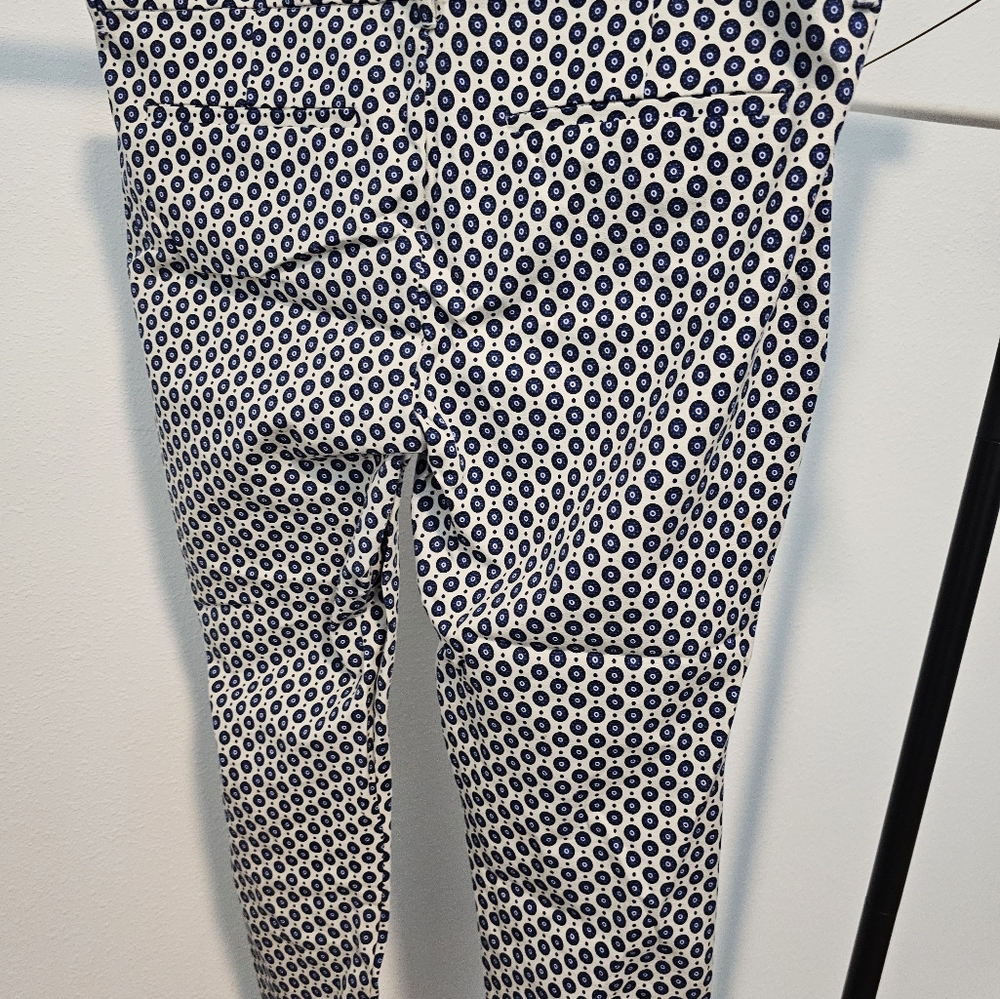 Old Navy pants, blue and white design, 14